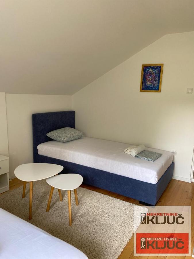 RAKOVAC, Kuća 154 m2 na placu  od 16 ari 20