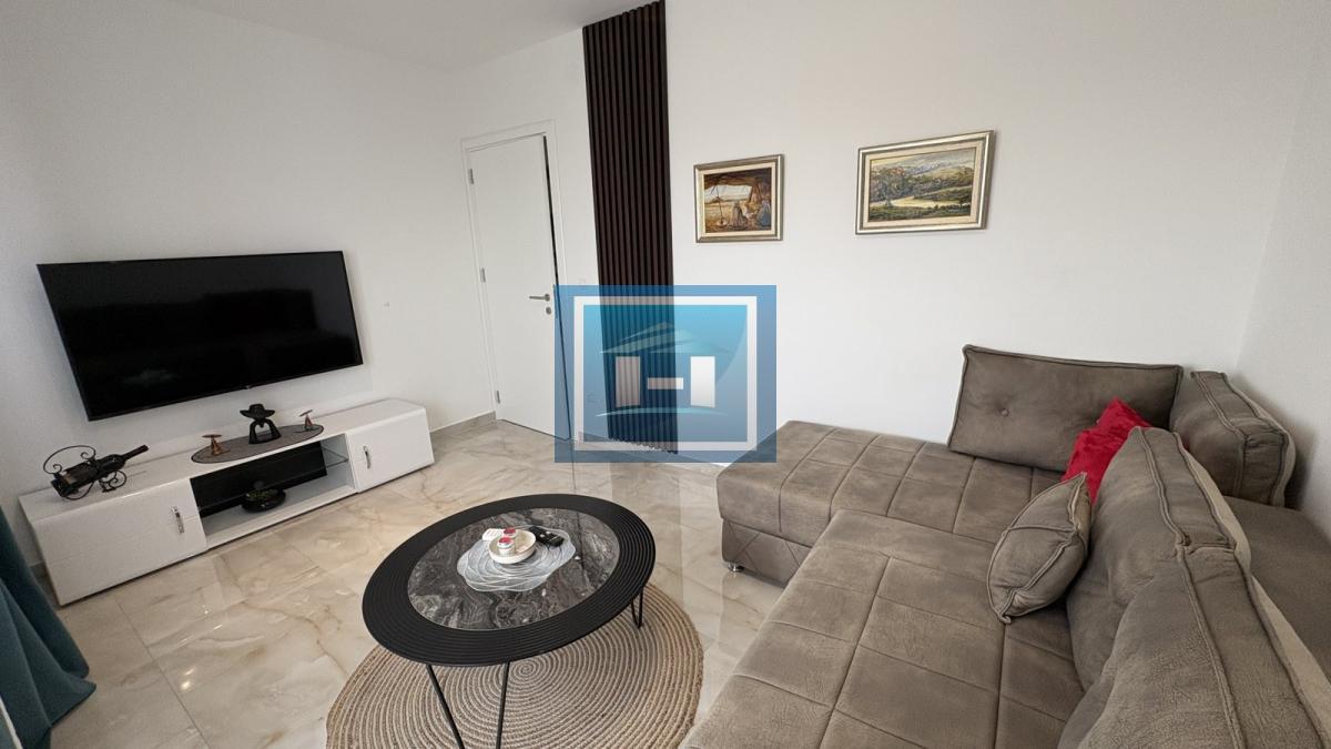 IZDAJE SE LUKSUZAN STAN U KOMPLEKSU CRNJANSKI – 45m² 4