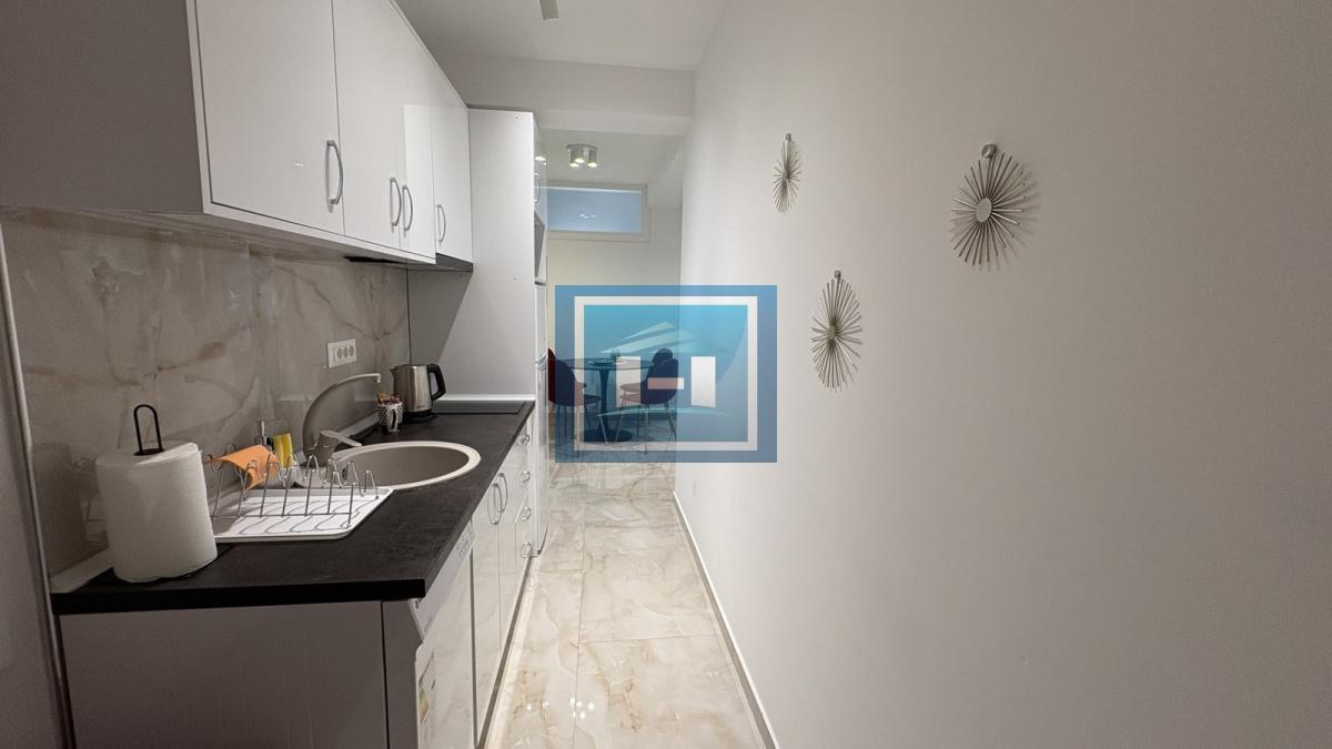 IZDAJE SE LUKSUZAN STAN U KOMPLEKSU CRNJANSKI – 45m² 9