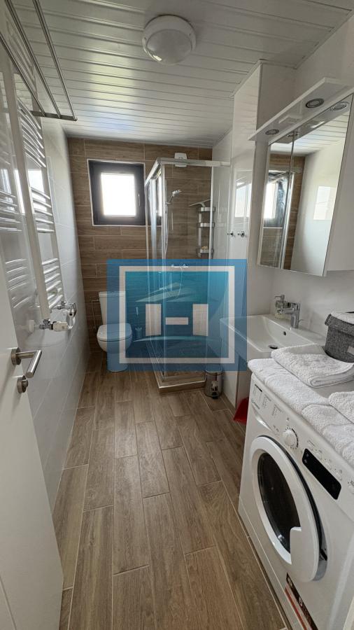 IZDAJE SE LUKSUZAN STAN U KOMPLEKSU CRNJANSKI – 45m² 15