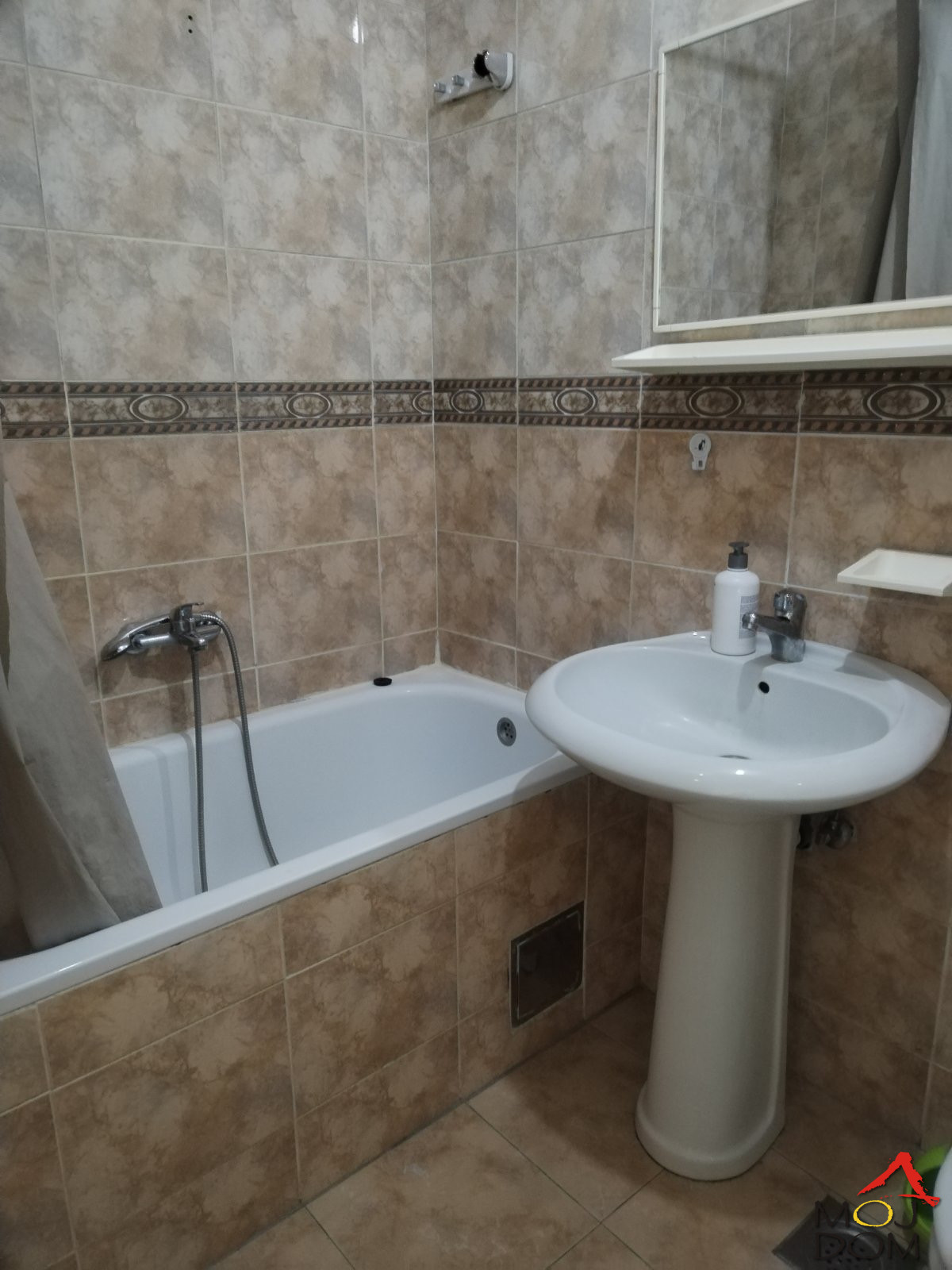 Stan,NOVI SAD,SOCIJALNO,kv: 42, € 123600, ID: 1030371 12