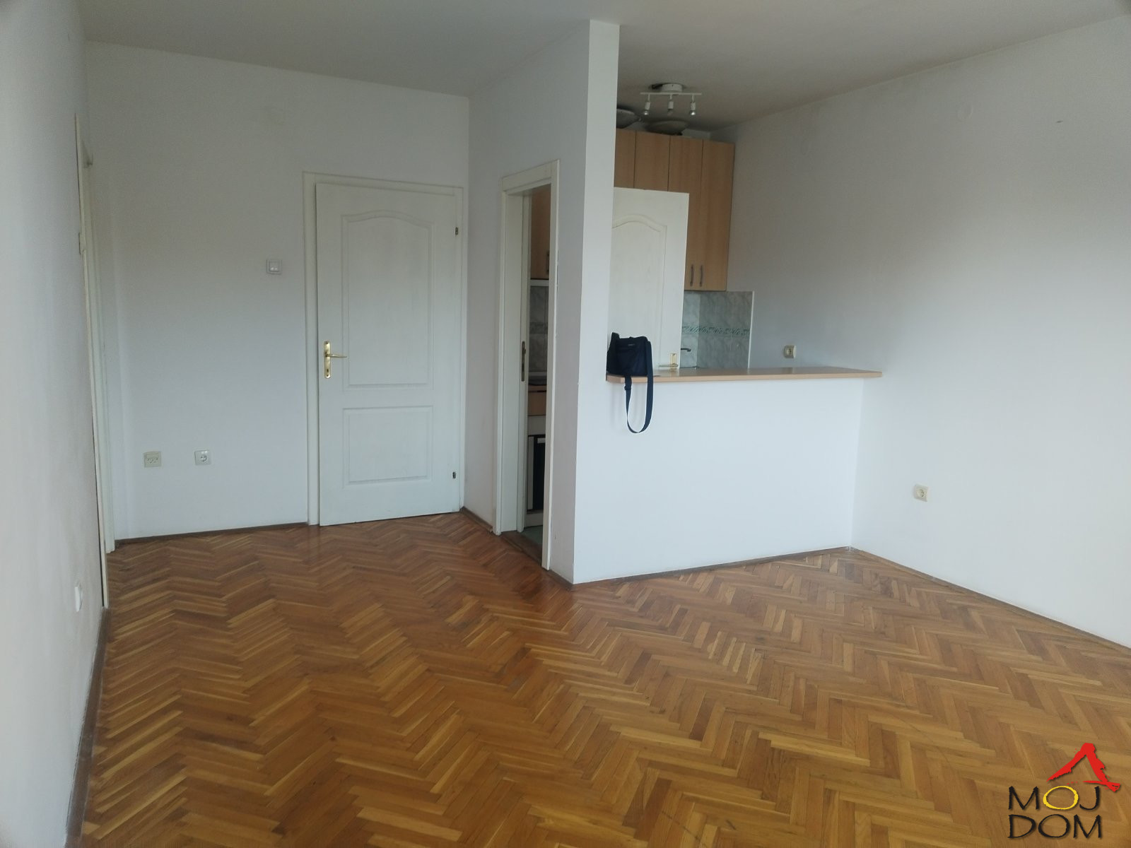 Stan,NOVI SAD,SOCIJALNO,kv: 42, € 123600, ID: 1030371 10