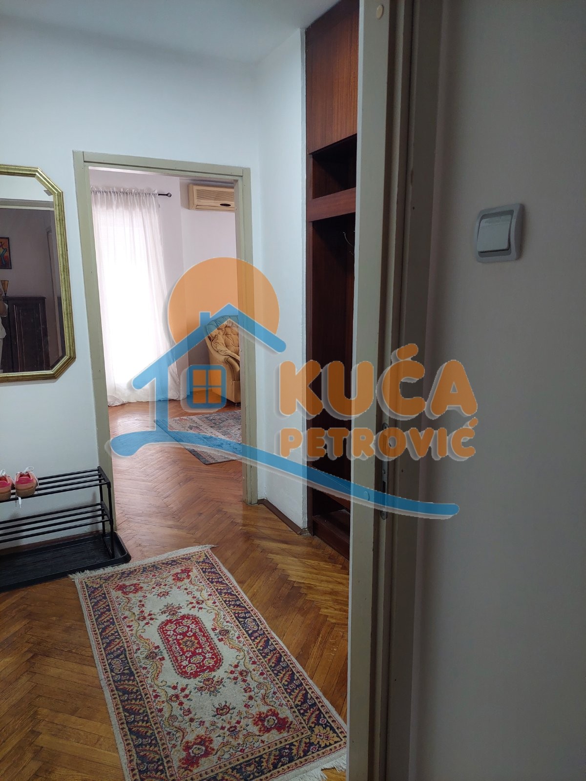 Trosoban stan, 80 m2, Centar, Prvomajska ID: i-014202 10