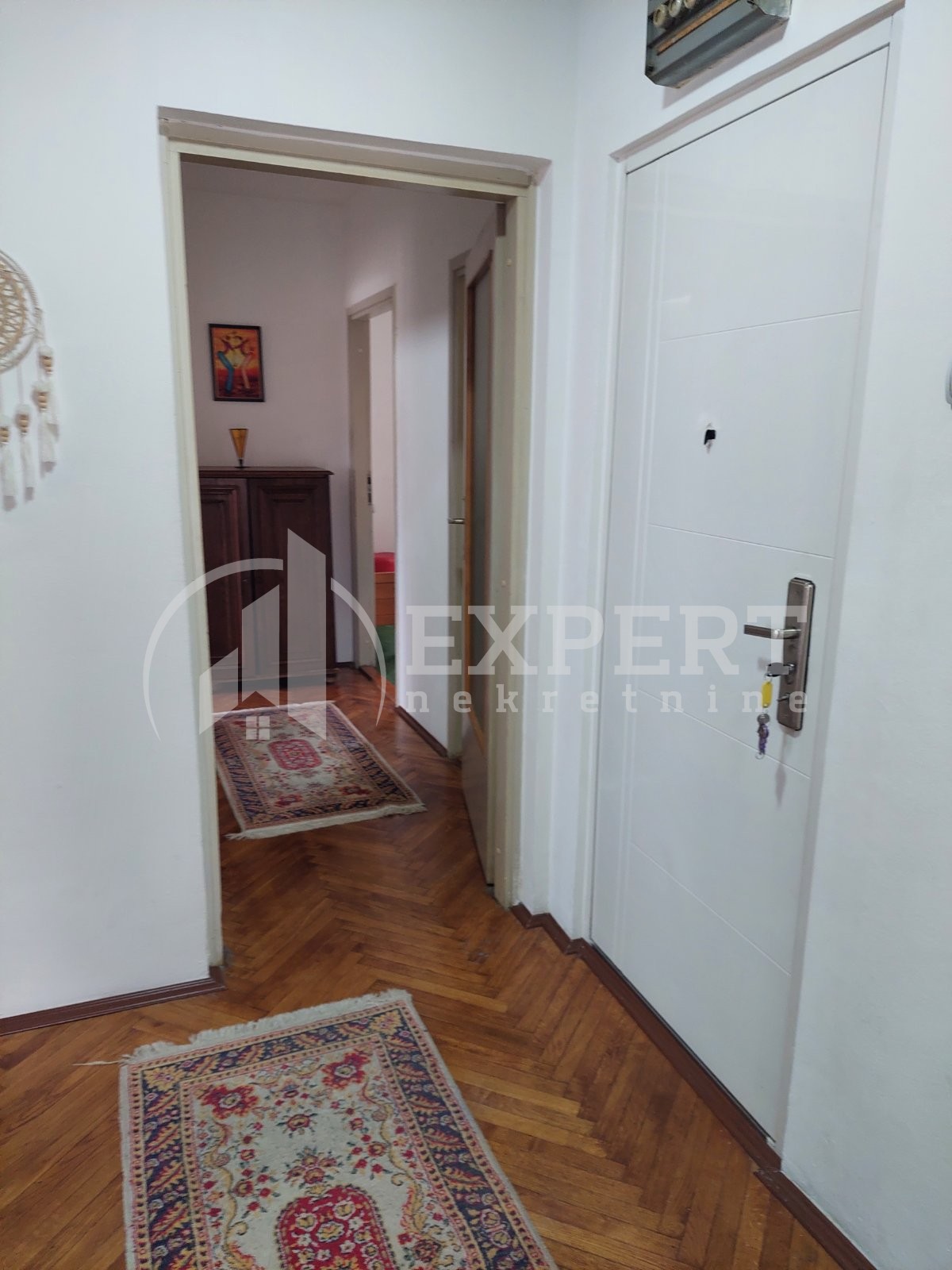 Trosoban stan, 80 m2, Centar, Prvomajska ID: i-014202 11