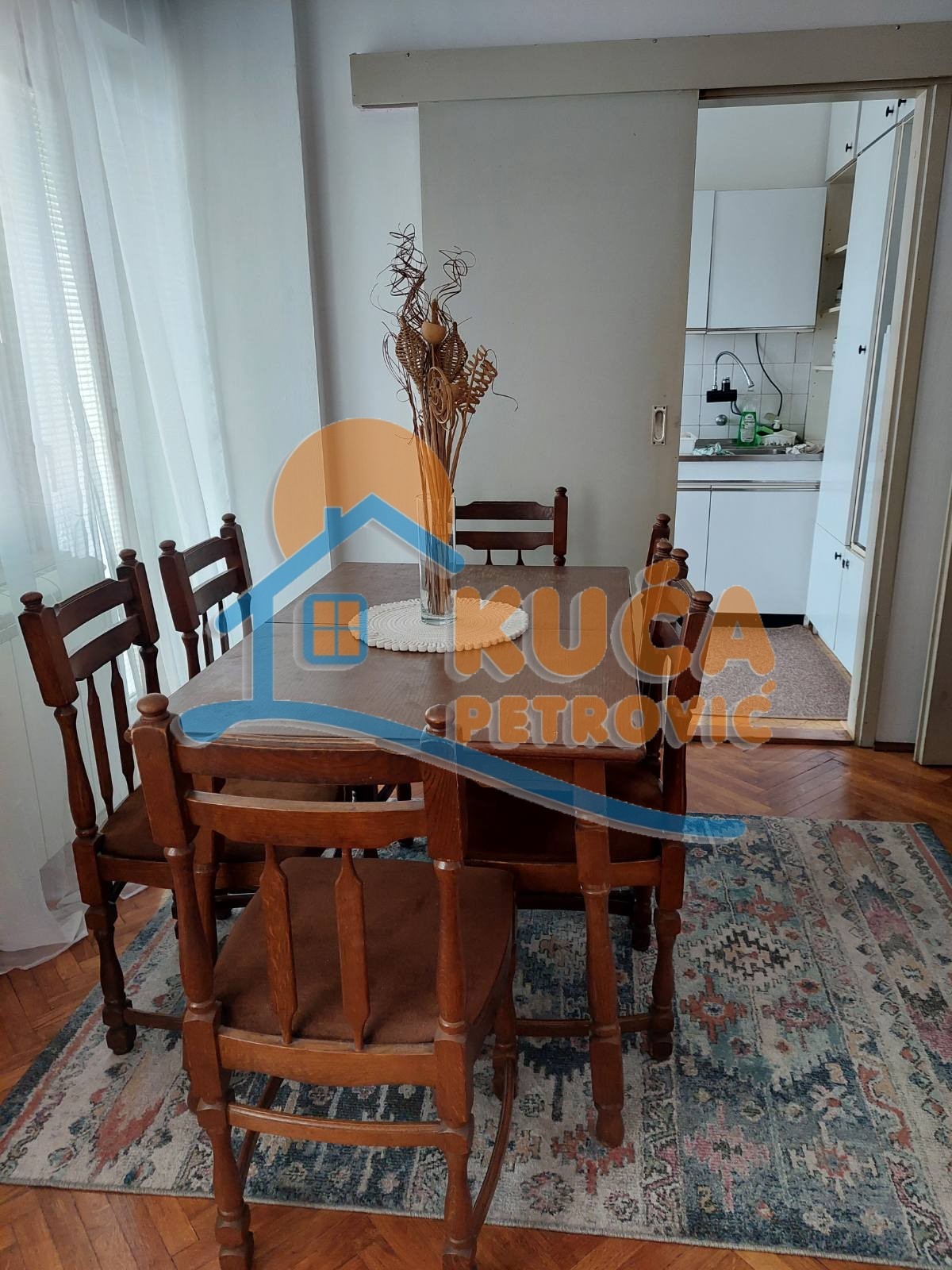 Trosoban stan, 80 m2, Centar, Prvomajska ID: i-014202 5