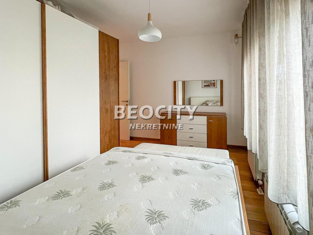 Dvosoban stan, 60 m2, Južni bulevar ID: 119485 5