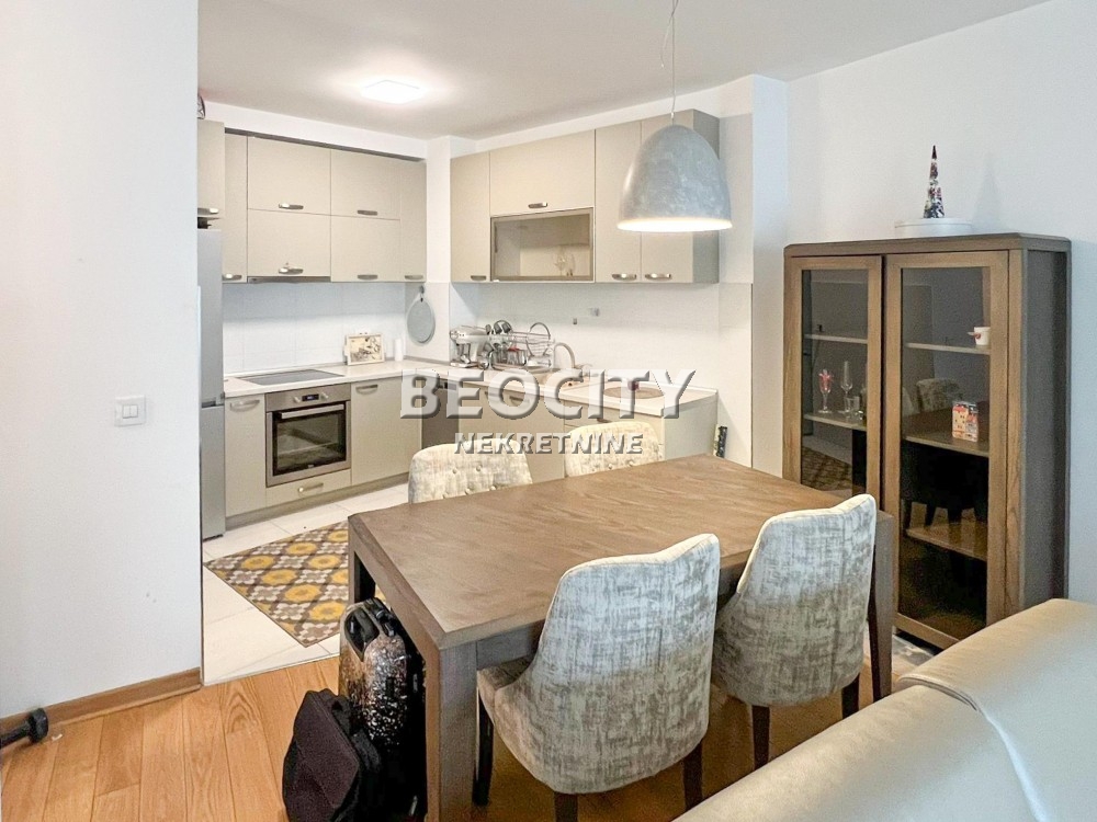 Dvosoban stan, 60 m2, Južni bulevar ID: 119485 2