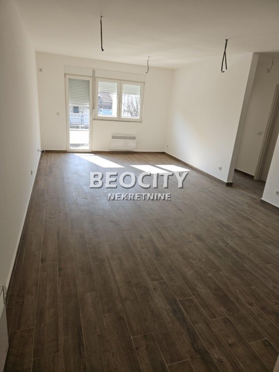 Trosoban stan, 66 m2, Grocka ID: 118540 1