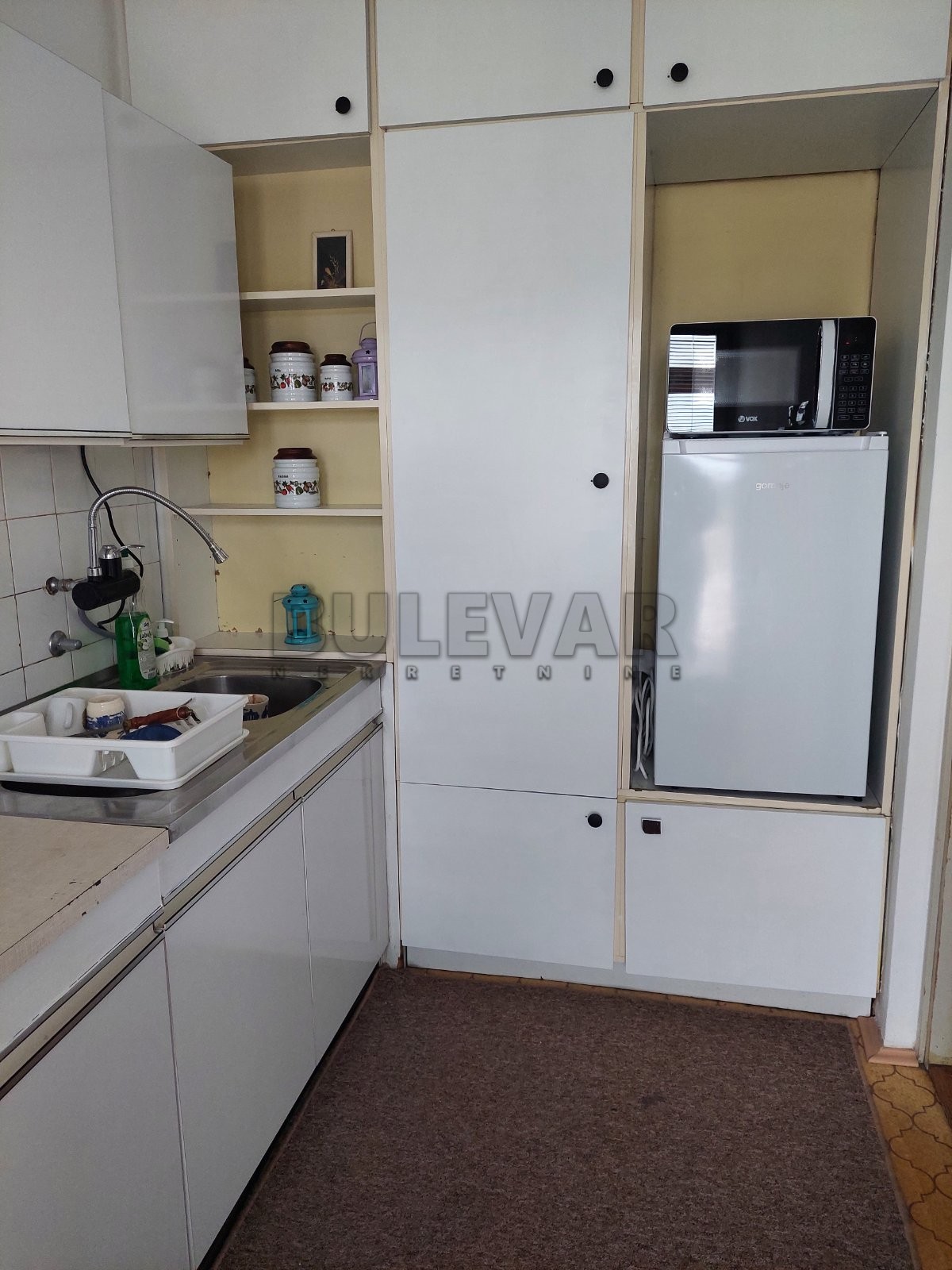 Trosoban stan, 80 m2, Centar, Prvomajska ID: i-014202 4