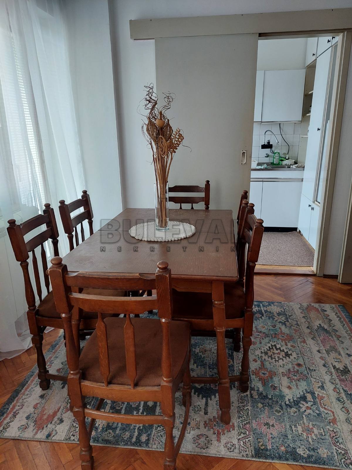 Trosoban stan, 80 m2, Centar, Prvomajska ID: i-014202 5