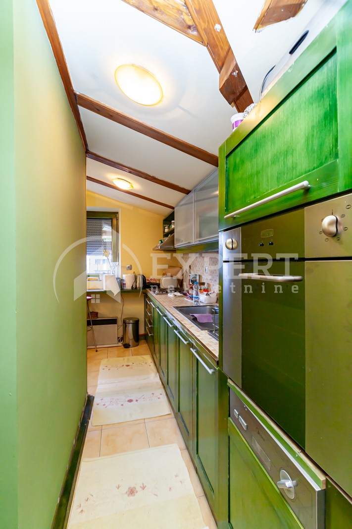 Trosoban stan, 85 m2, Čair, Tome Rosandića ID: p-014211 6