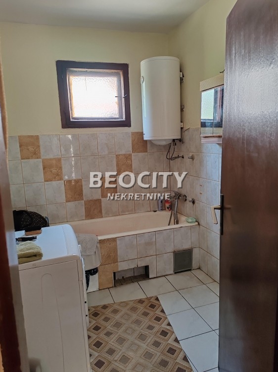 Trosobna kuća, 241 m2 ID: 119519 10