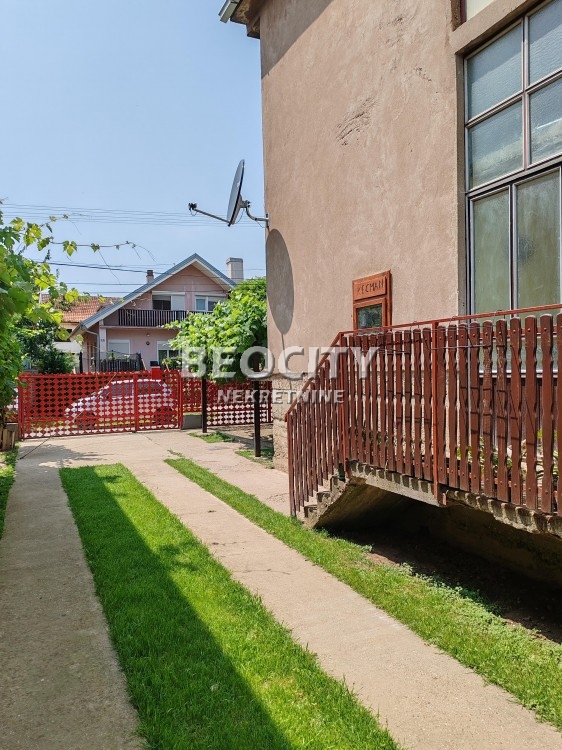 Trosobna kuća, 241 m2 ID: 119519 1