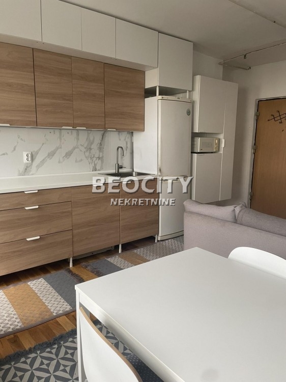 Dvosoban stan, 57 m2, Futoška, Bulevar oslobođenja ID: 118783 2