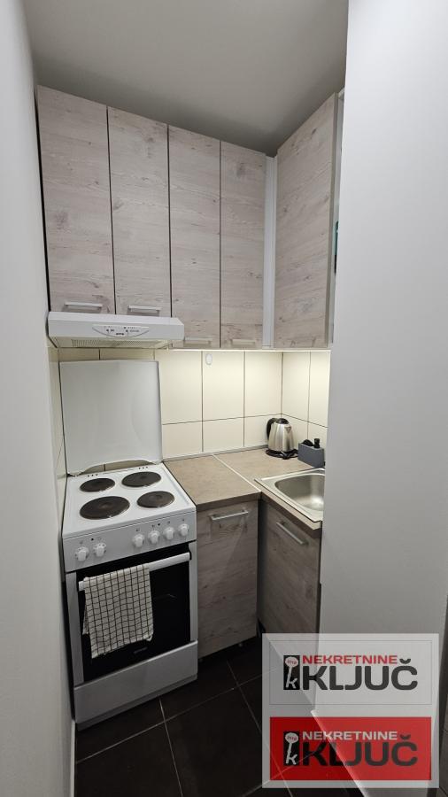 SOCIJALNO, 39m2, Jednoiposoban, Namešten 5