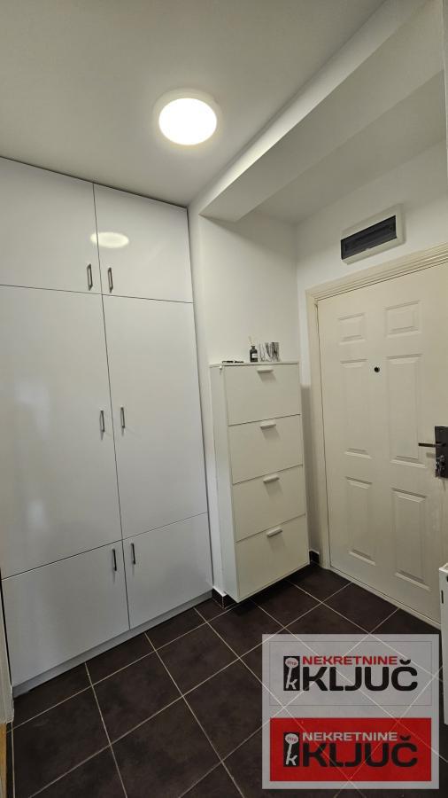 SOCIJALNO, 39m2, Jednoiposoban, Namešten 6