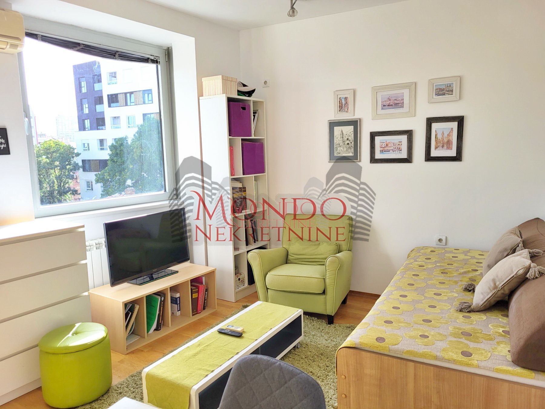 Jednoiposoban stan kod Filozofskog fakulteta 1