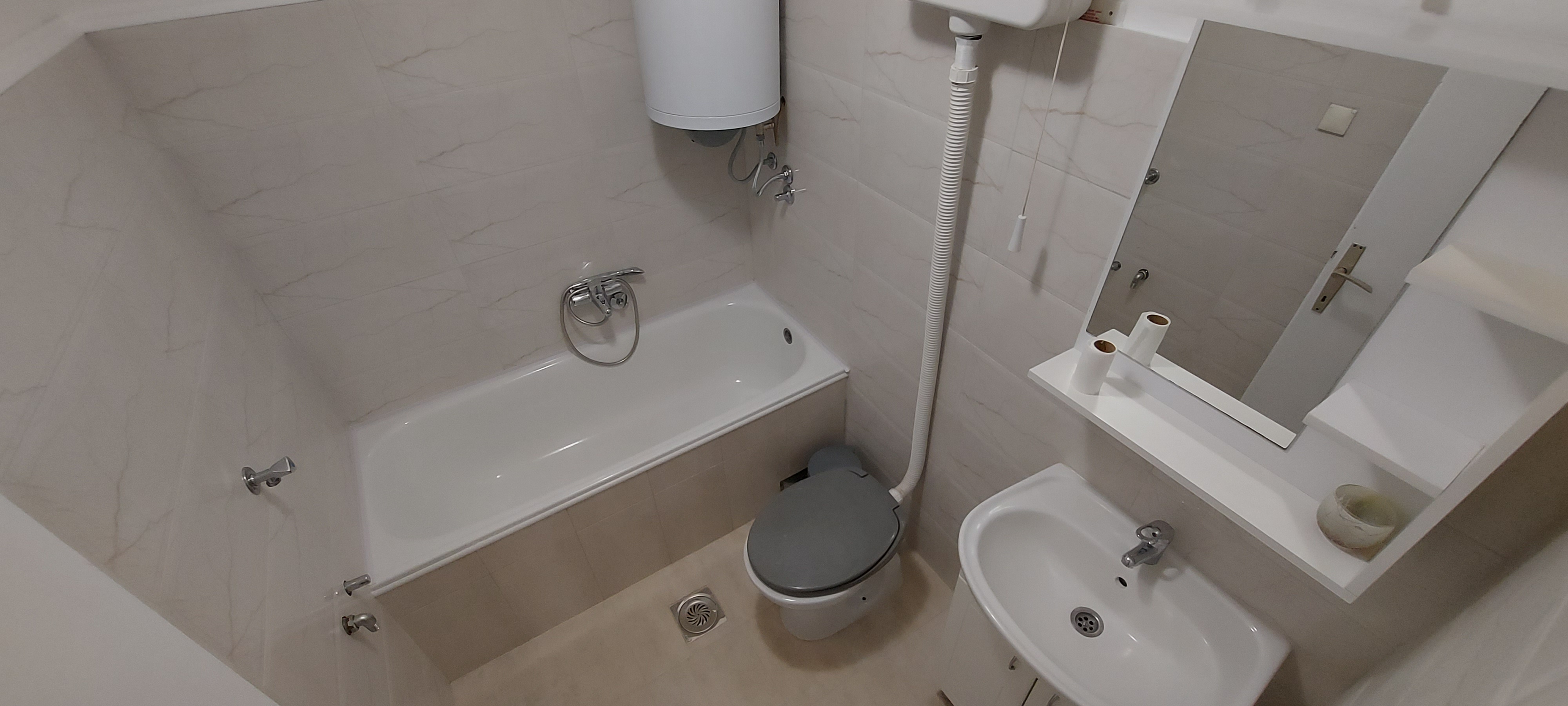 Dvosoban stan u centru Sombora 3