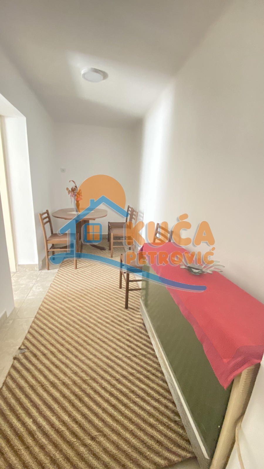 Dvosoban stan, 50 m2, Centar, Orlovića Pavla ID: i-011039 6