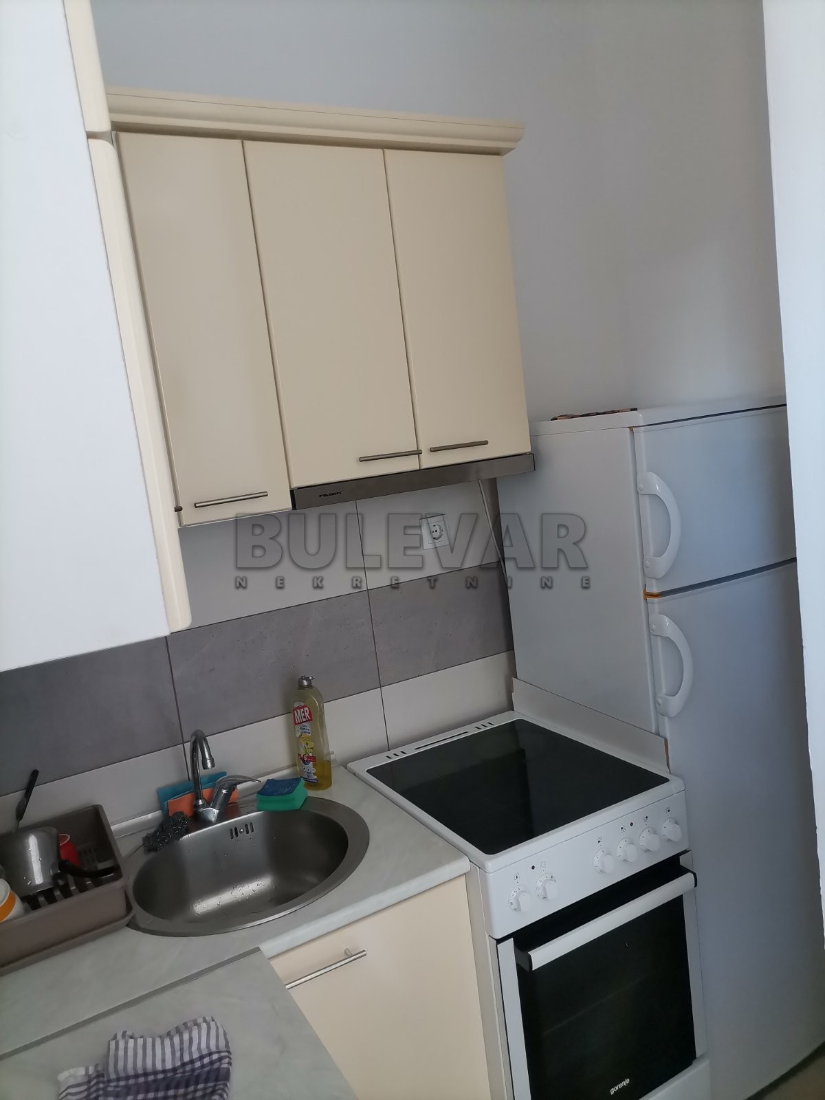 Jednosoban stan, 28 m2, Centar, Sinđelićev trg ID: i-06335 6