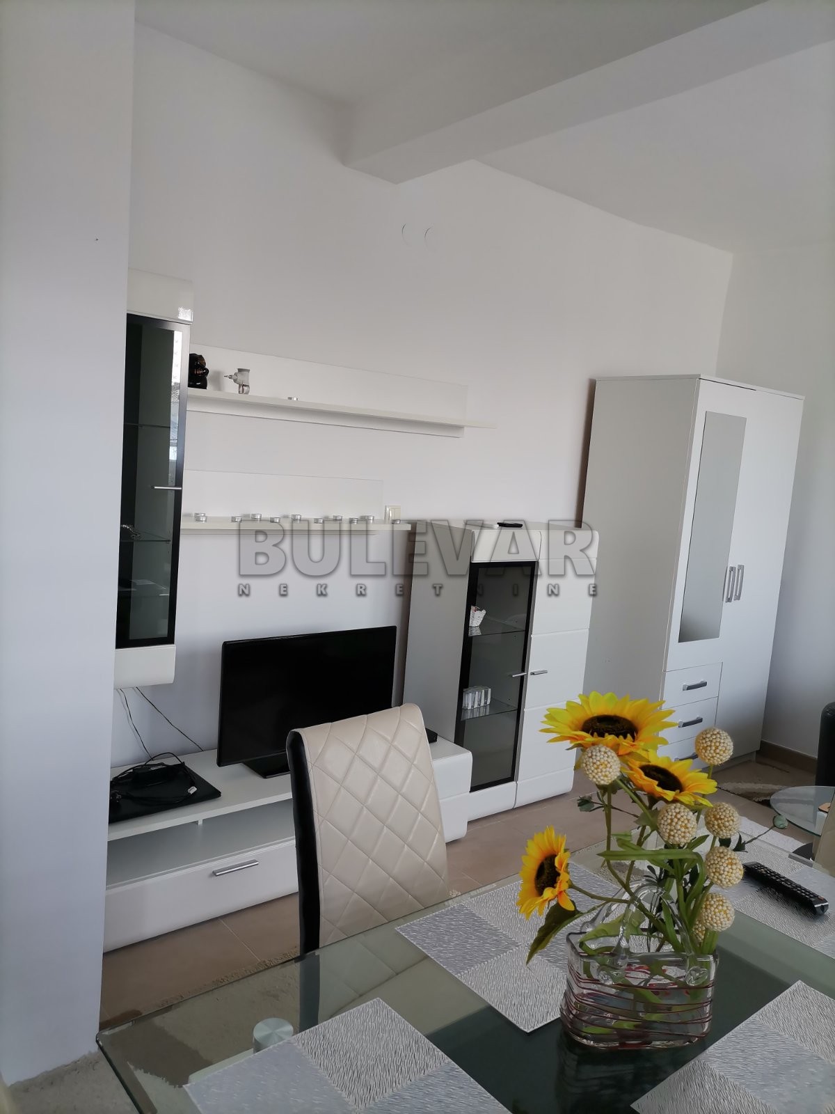 Jednosoban stan, 28 m2, Centar, Sinđelićev trg ID: i-06335 2