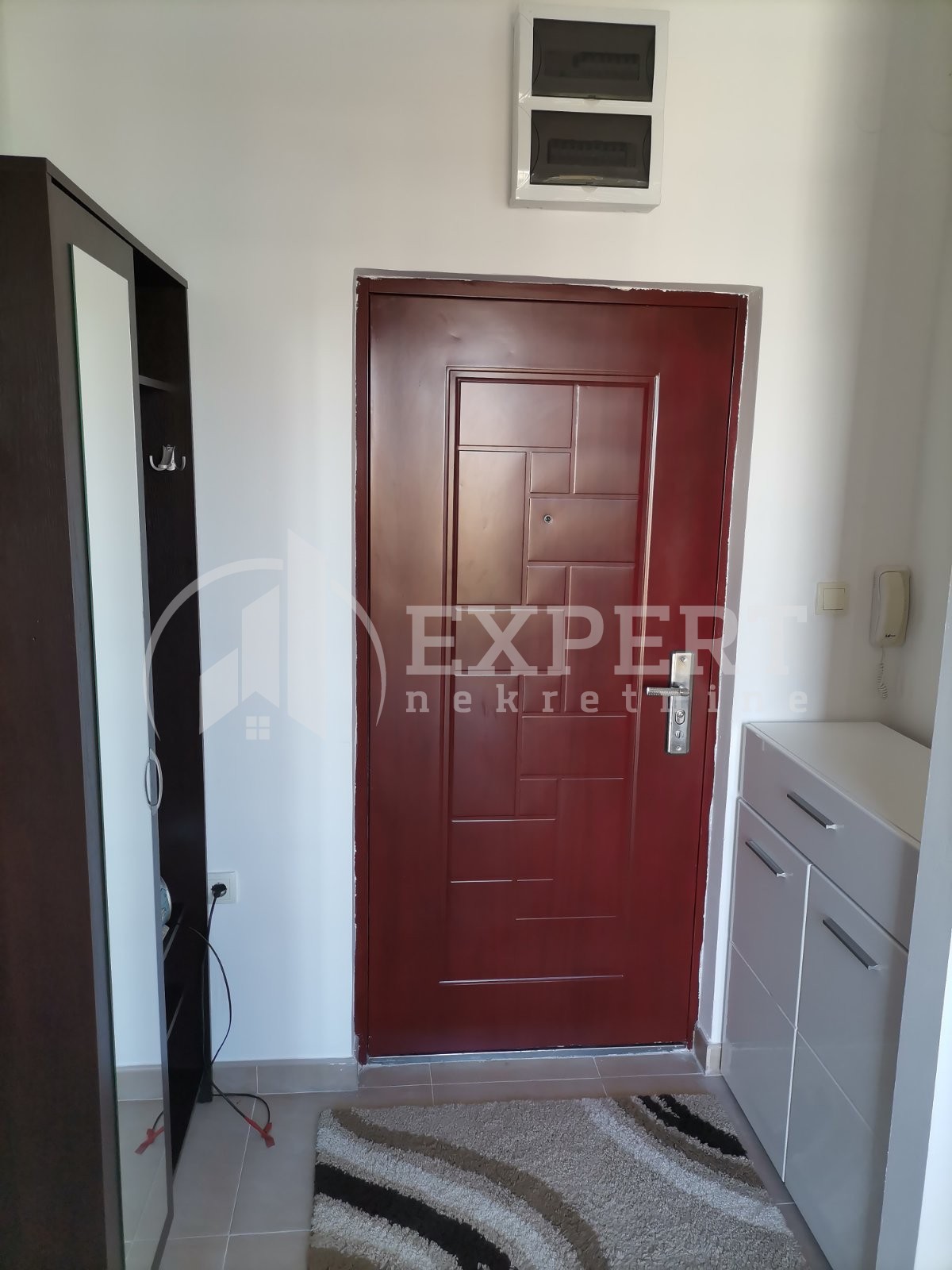 Jednosoban stan, 28 m2, Centar, Sinđelićev trg ID: i-06335 8