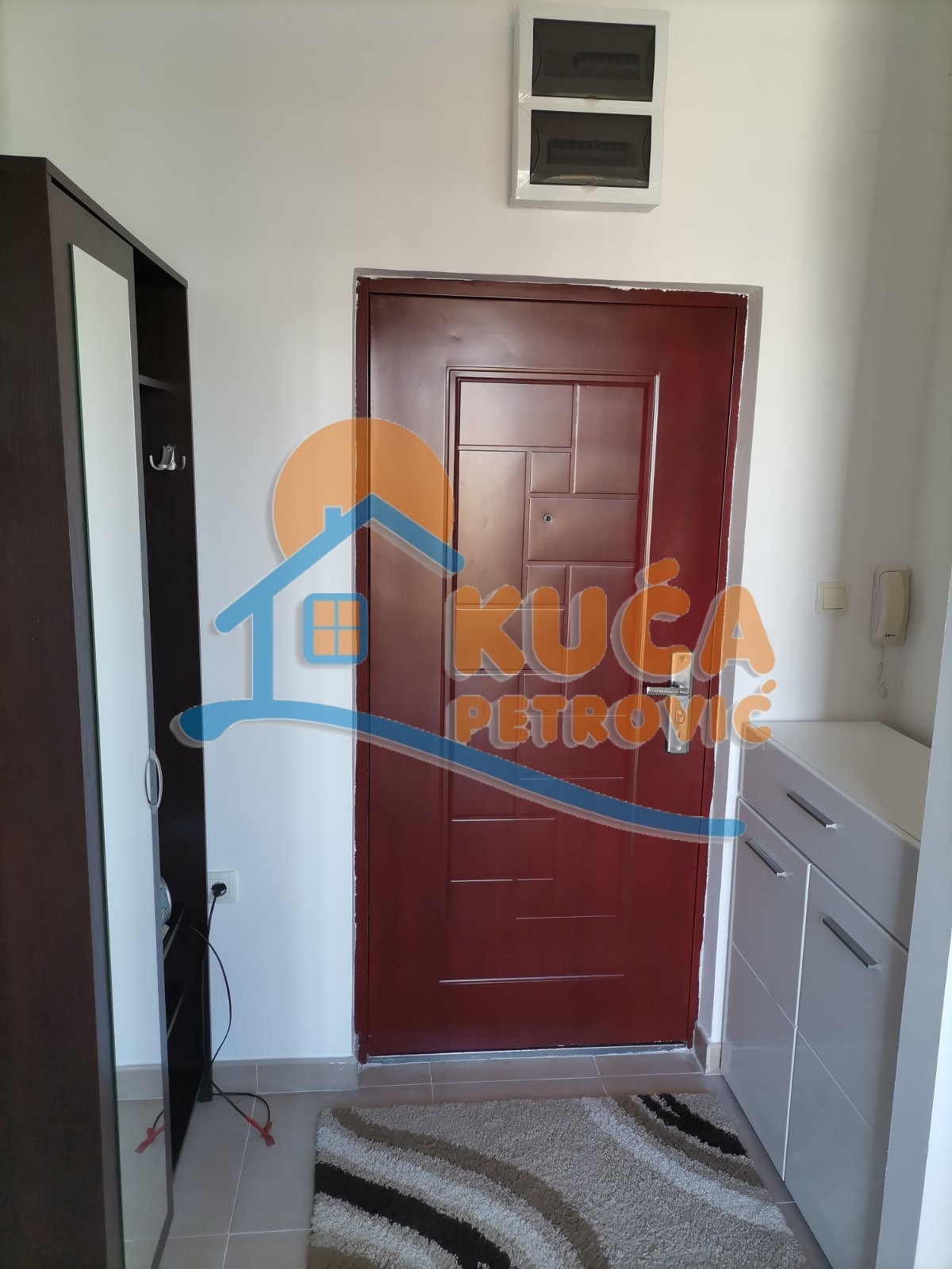 Jednosoban stan, 28 m2, Centar, Sinđelićev trg ID: i-06335 8