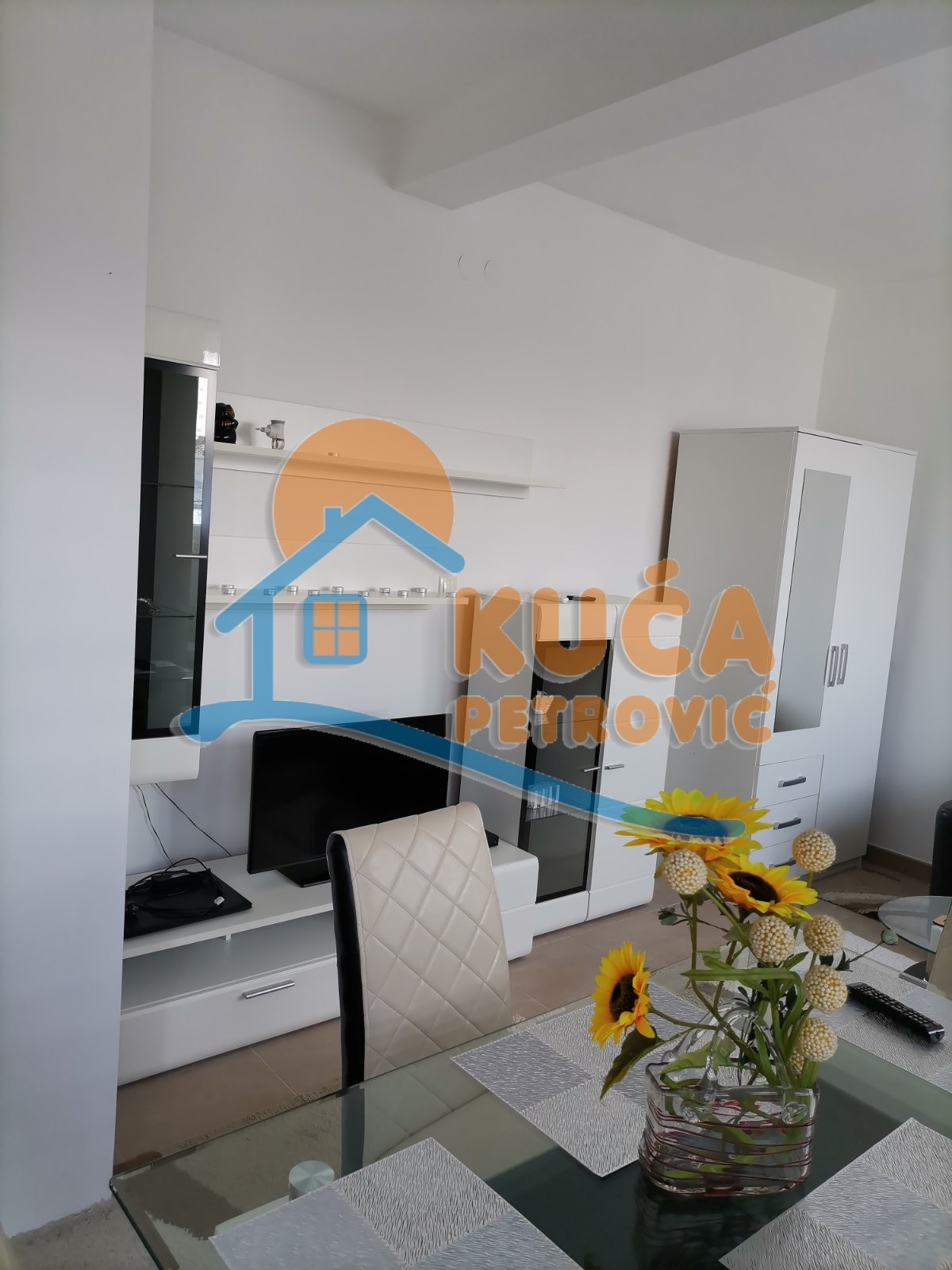 Jednosoban stan, 28 m2, Centar, Sinđelićev trg ID: i-06335 2