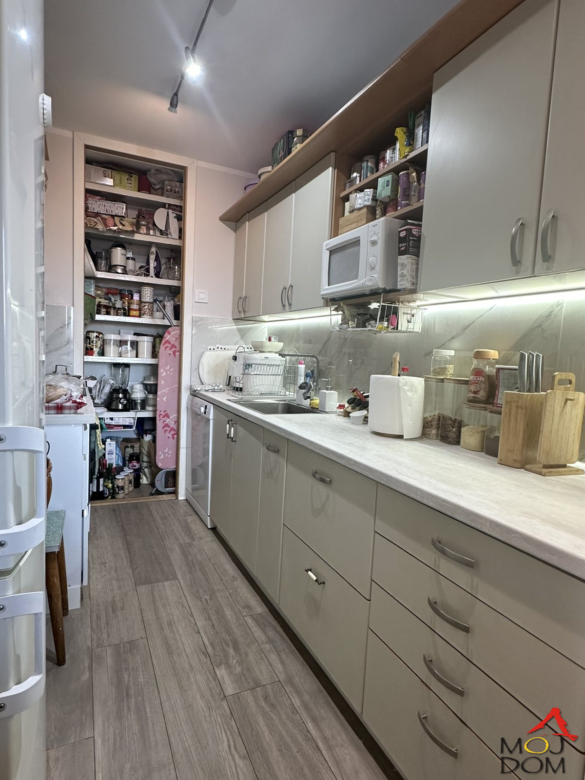 Stan,NOVI SAD,LIMAN 4,kv: 78, € 195700, ID: 1030037 4