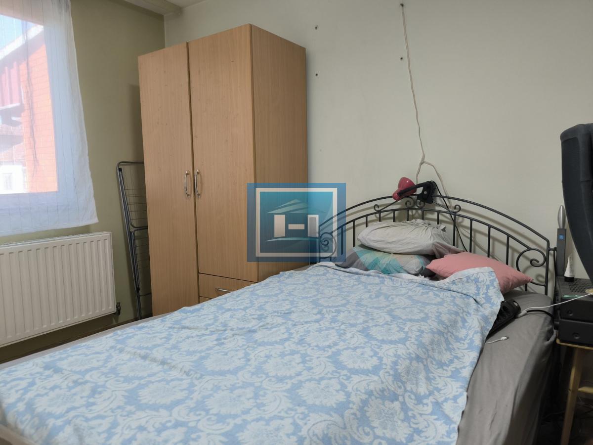 TOP PONUDA U ĆUPRIJI-TROSOBAN STAN U VISOKOM PRIZEMLJU! 10