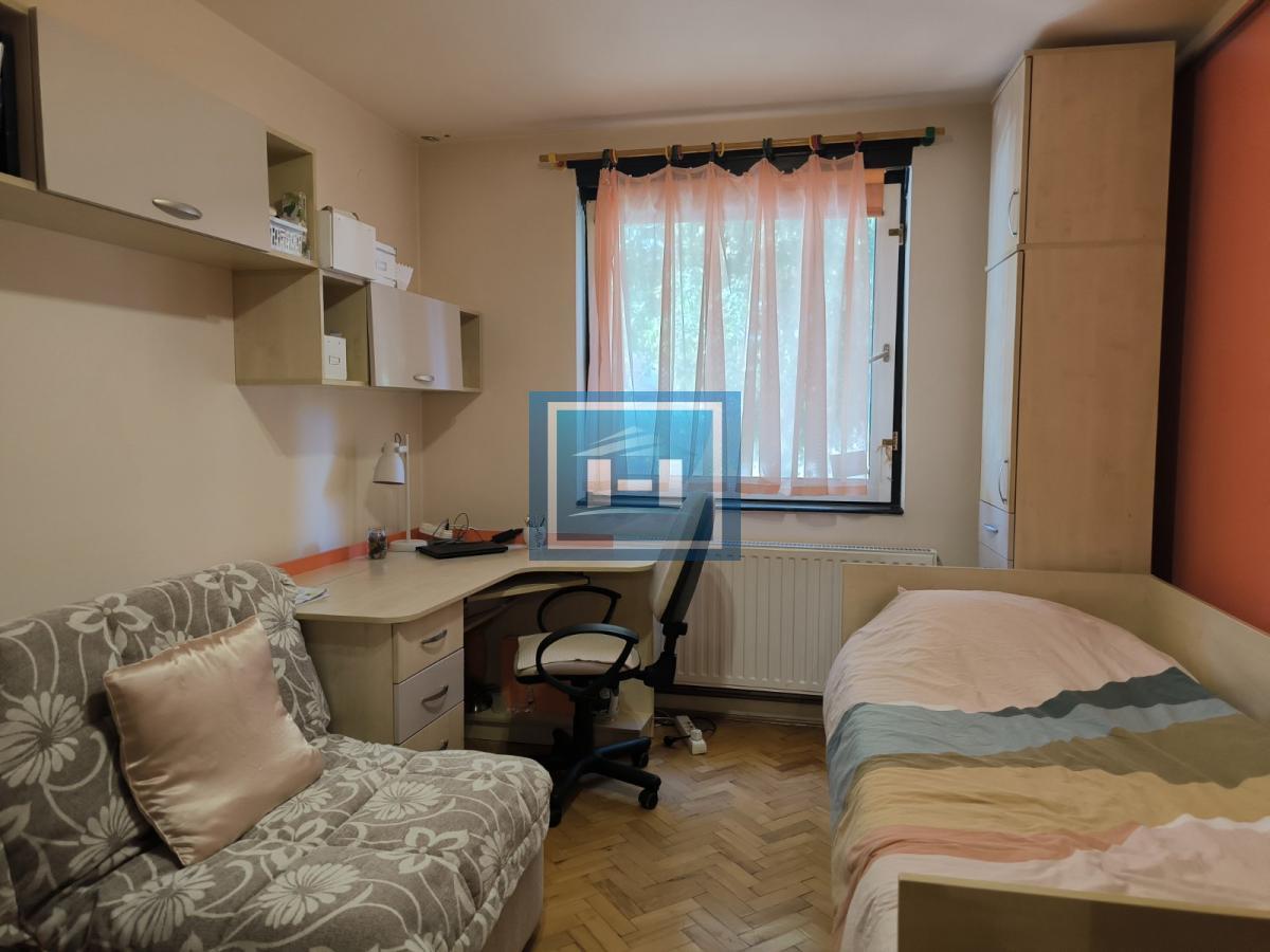 TOP PONUDA U ĆUPRIJI-TROSOBAN STAN U VISOKOM PRIZEMLJU! 6