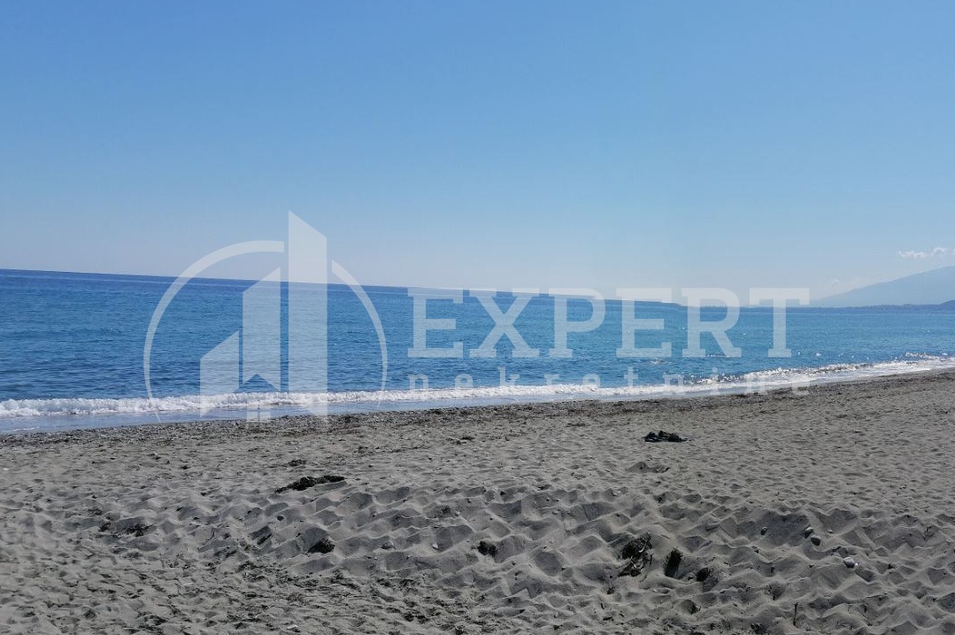 Plac, Centar, Balkanska ID: p-014236 8