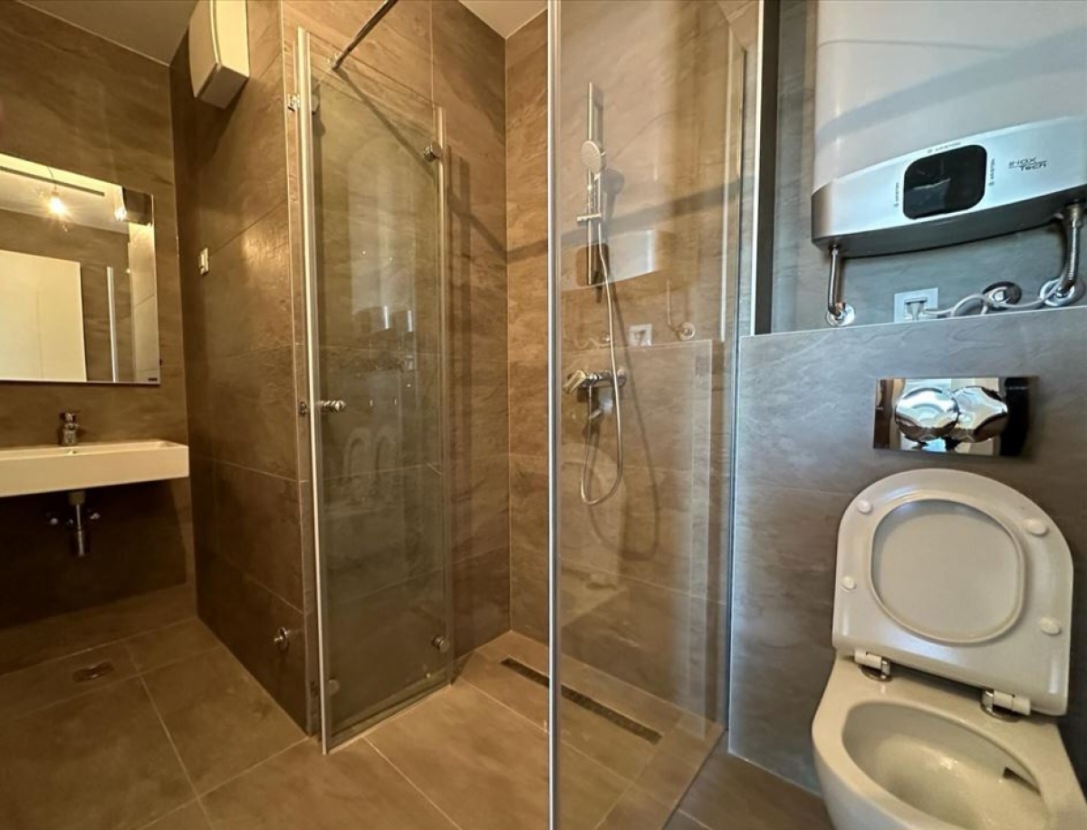 Izuzetan stan u Wellport Kuli 2