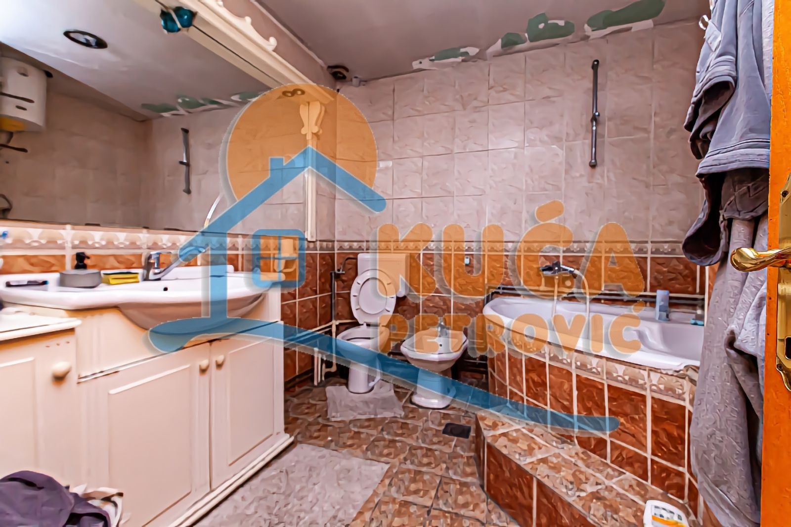 Dvosoban stan, 120 m2, Čamurlija, Bulevar 12. februar ID: i-014237 7