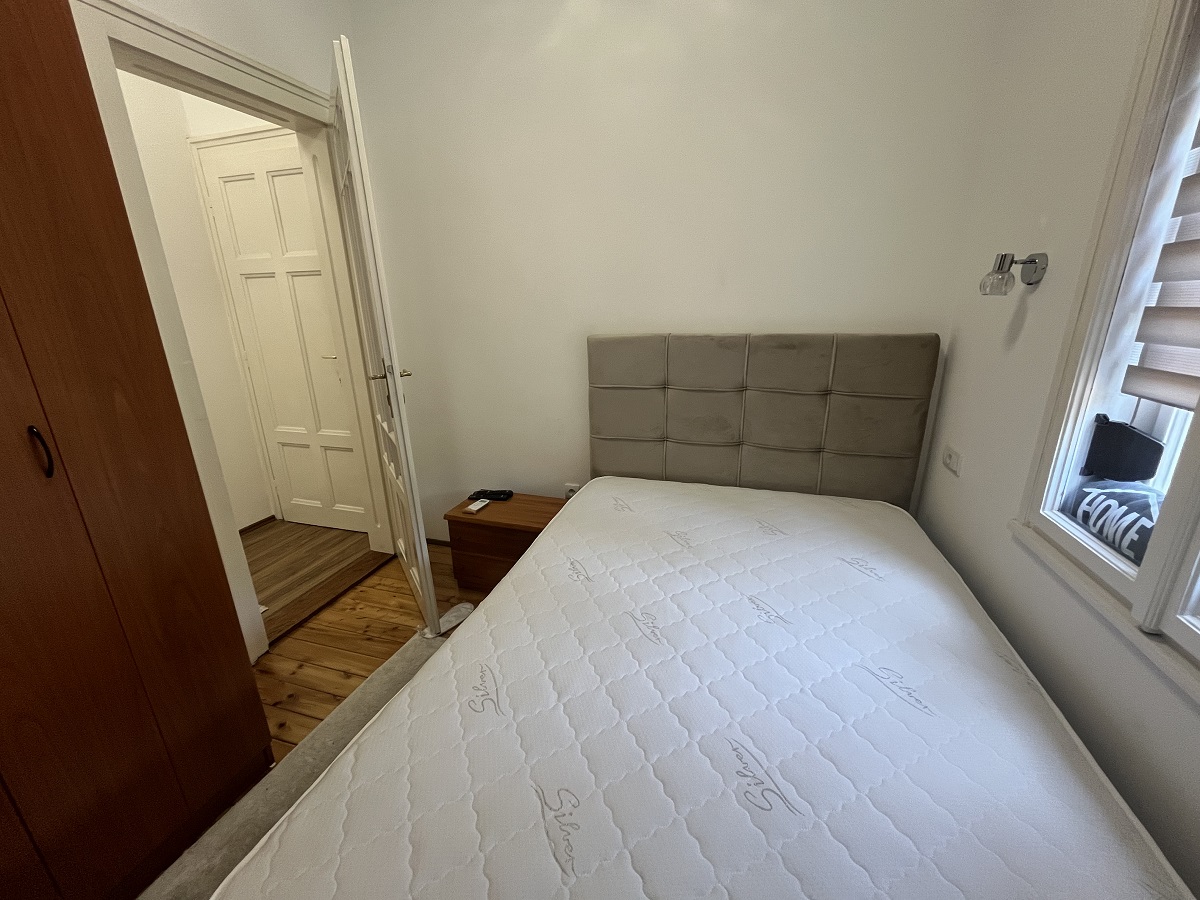 Izdajemo 1 5 stan kod Botaničke bašte  Cvijićeva 2