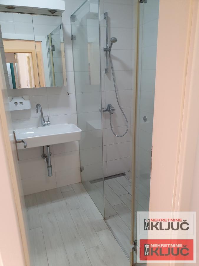 KOD BETANIJE, 119m2, Šestosoban, Retko na Tržištu 18