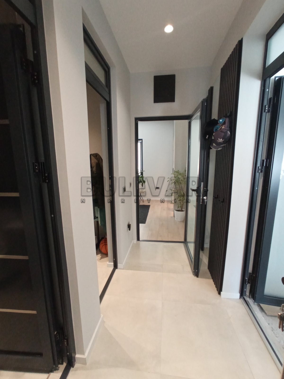 Lokal, 70 m2, Duvanište, Radoja Dakića ID: i-014239 9