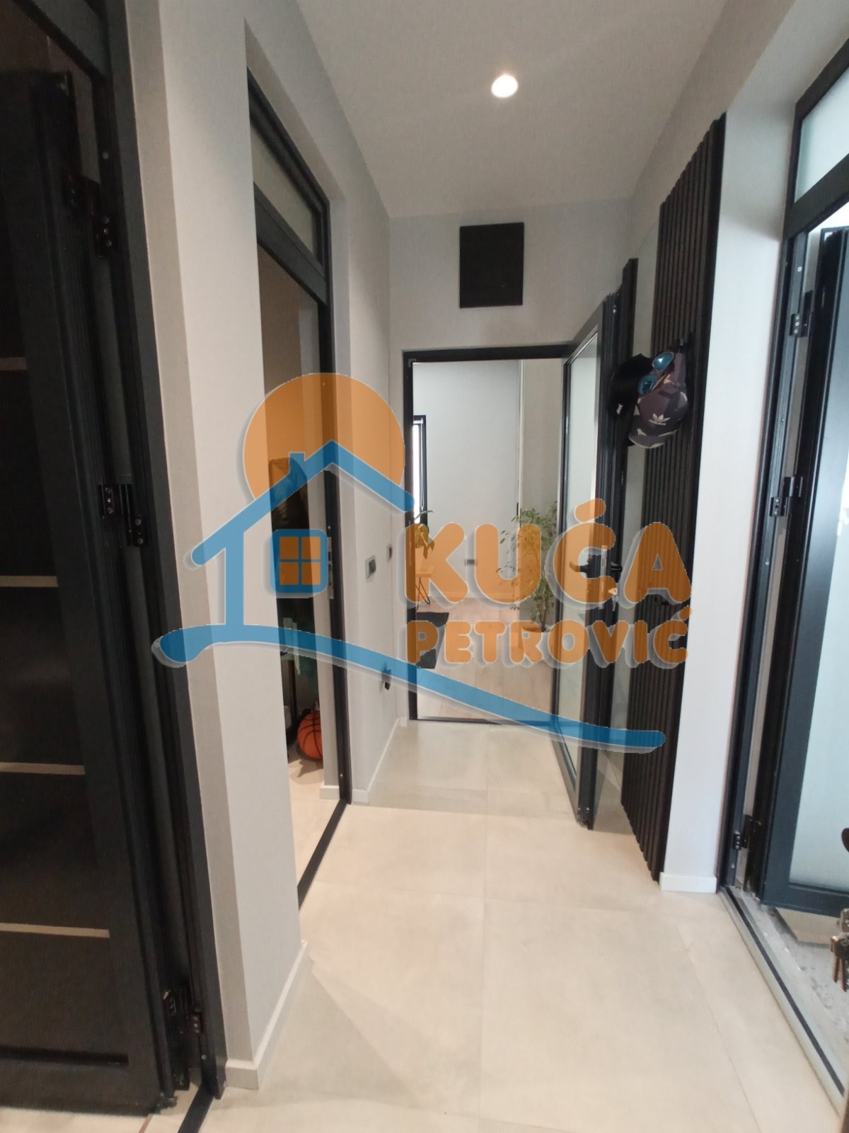 Lokal, 70 m2, Duvanište, Radoja Dakića ID: i-014239 9