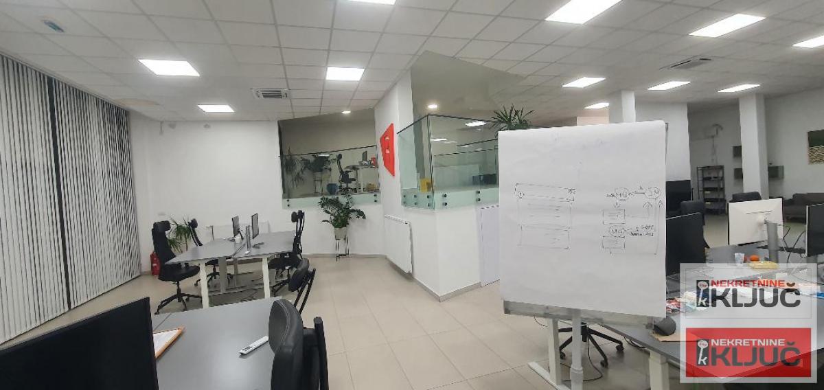 TELEP IZDAJE SE OPREMLJEN VIŠENAMENSKI POSLOVNI PROSTOR 1