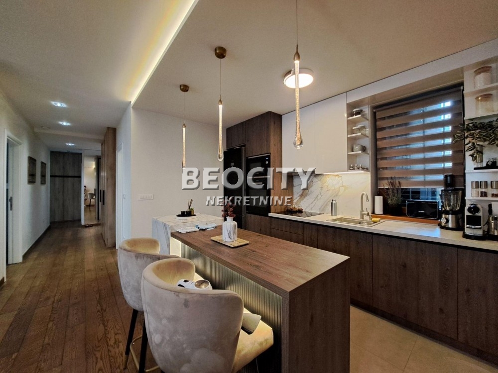 četvorosoban stan, 116 m2, Južni bulevar, Južni bulevar ID: 119641 6