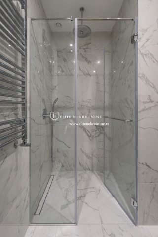 Izdavanje  West 65  u ekskluzivnoj zgradi West Tower  5