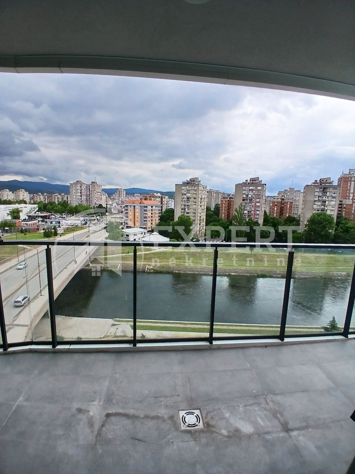 Lokal, 460 m2, Medijana, Pantelejska ID: i-014197 17