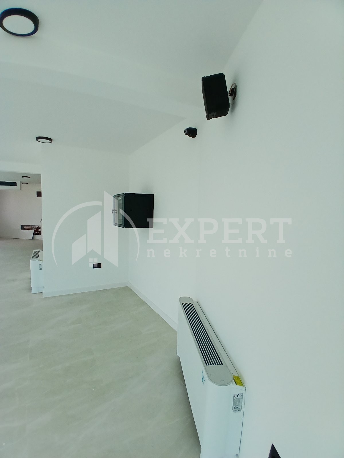 Lokal, 460 m2, Medijana, Pantelejska ID: i-014197 18