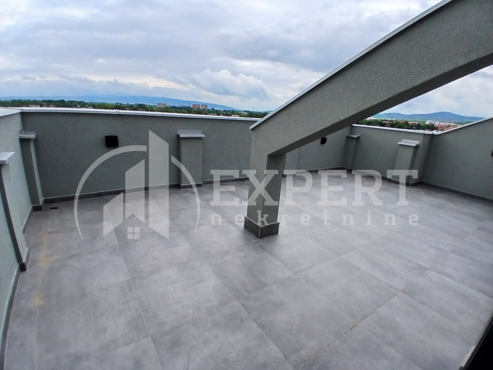 Lokal, 460 m2, Medijana, Pantelejska ID: i-014197 7