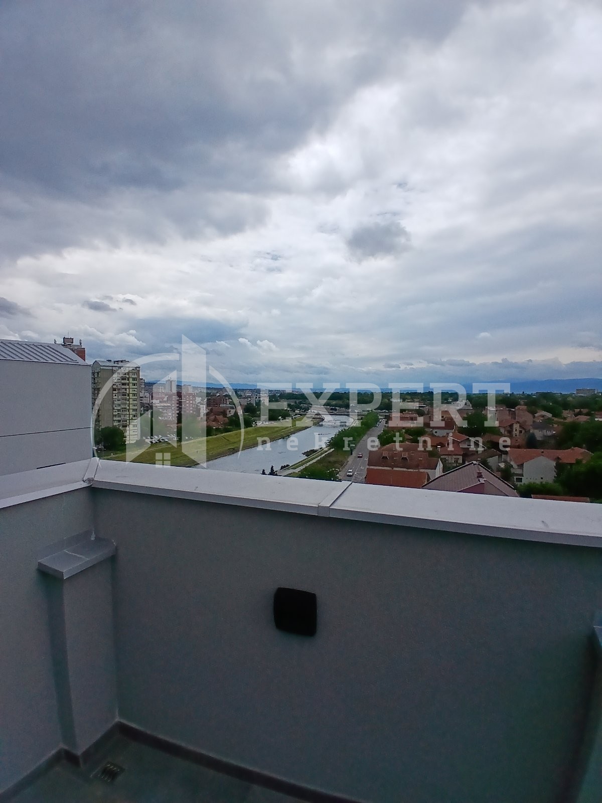Lokal, 460 m2, Medijana, Pantelejska ID: i-014197 8