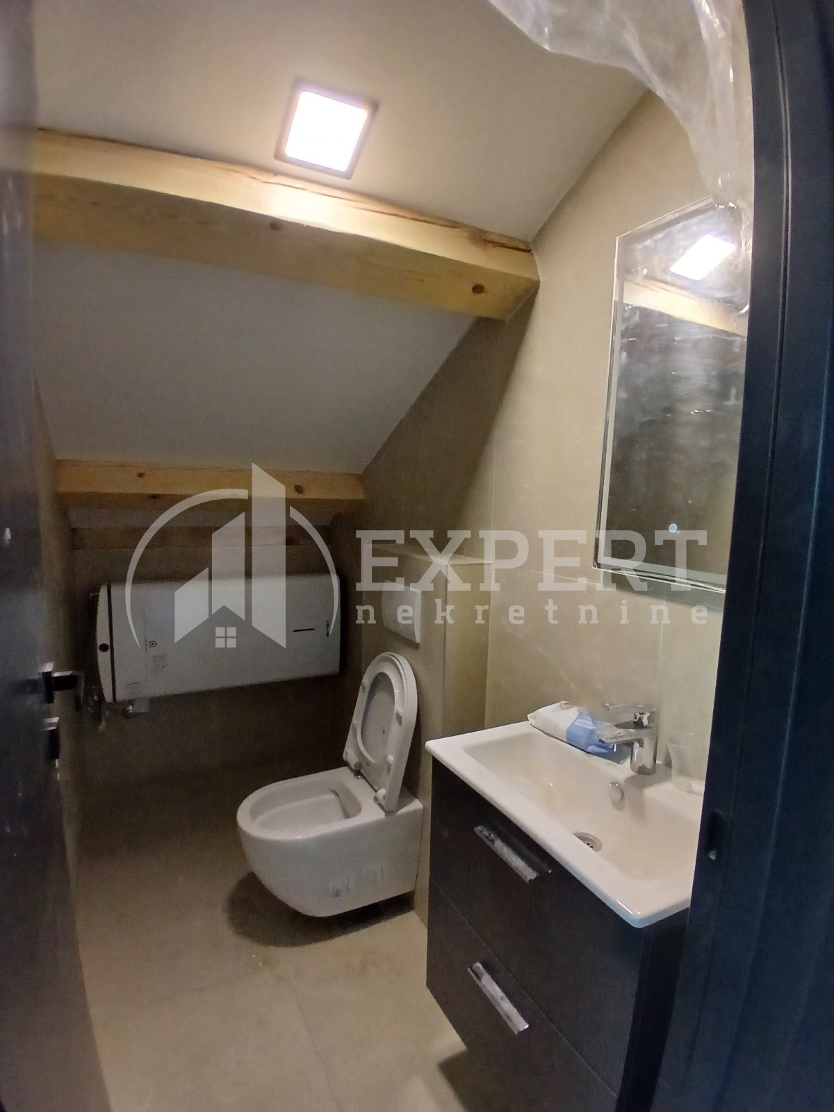 Lokal, 460 m2, Medijana, Pantelejska ID: i-014197 13