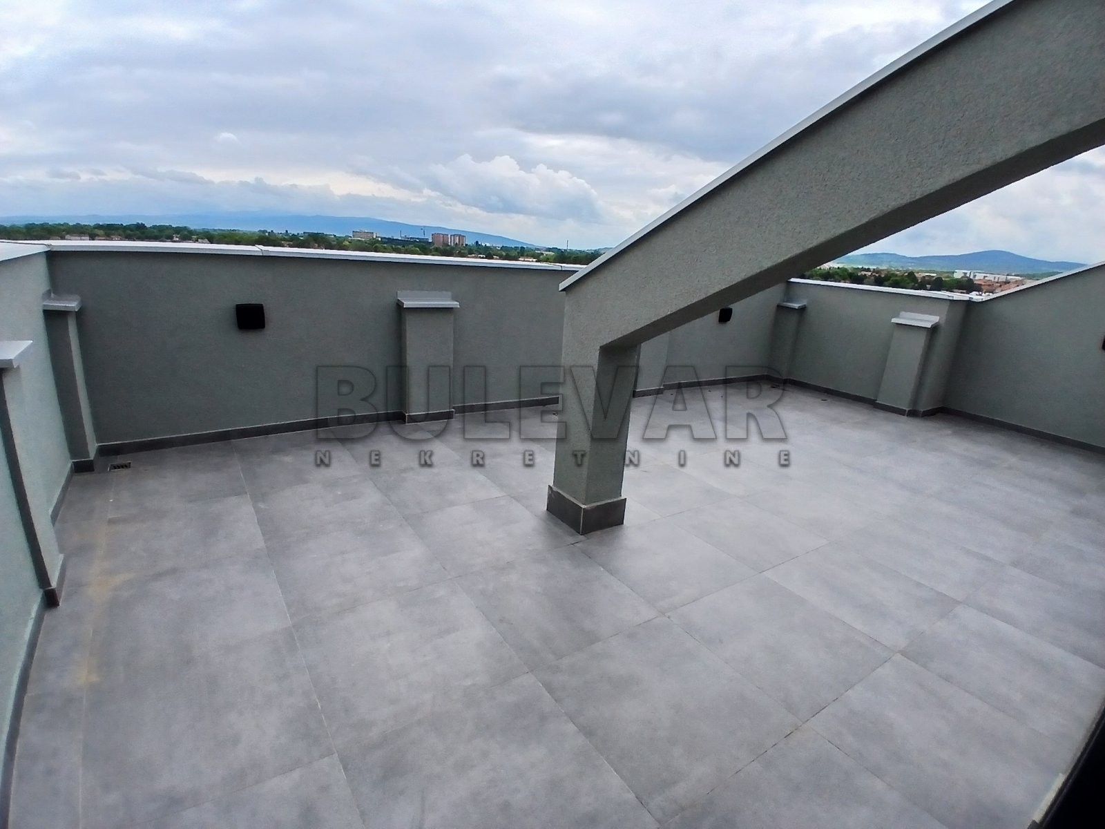 Lokal, 460 m2, Medijana, Pantelejska ID: i-014197 7