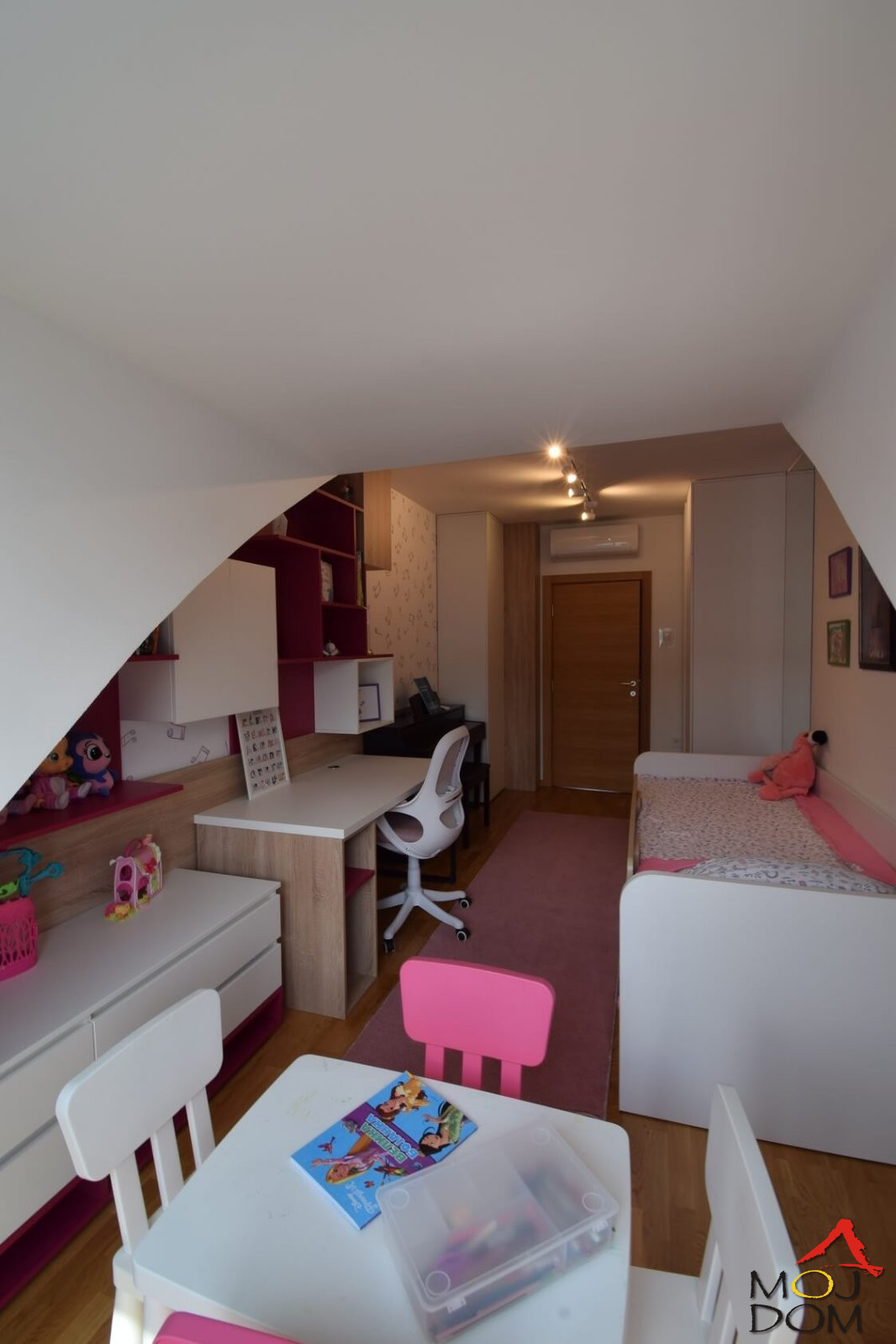 Stan,NOVI SAD,NOVA DETELINARA,kv: 111, € 285800, ID: 1030689 14