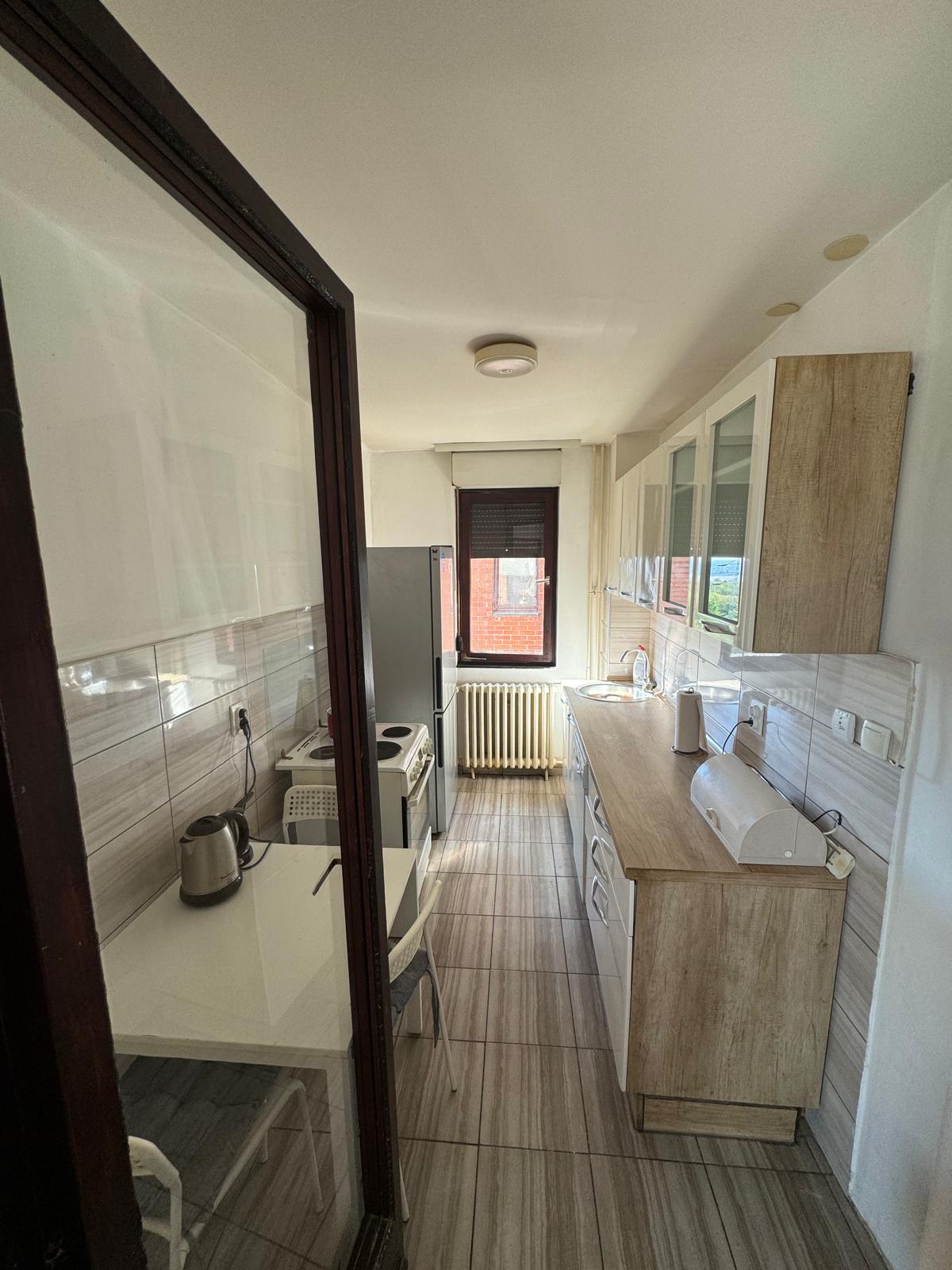 Prelep stan Vidikovac 85m2 uknjizen 3