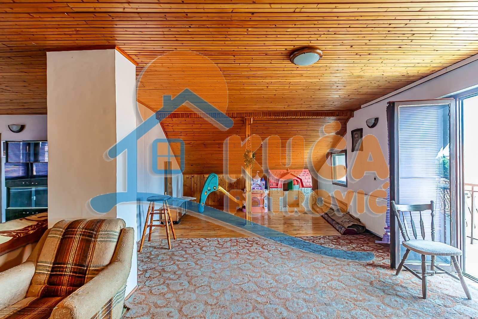 četvorosobna kuća, 160 m2, Crveni krst, Vukadina Stevanovića ID: p-014253 5